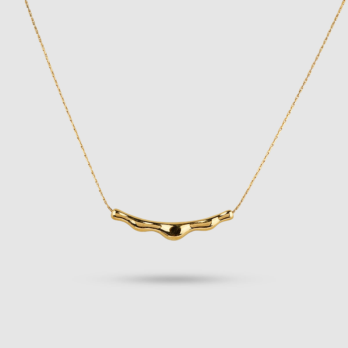 Scalloped Bar Necklace